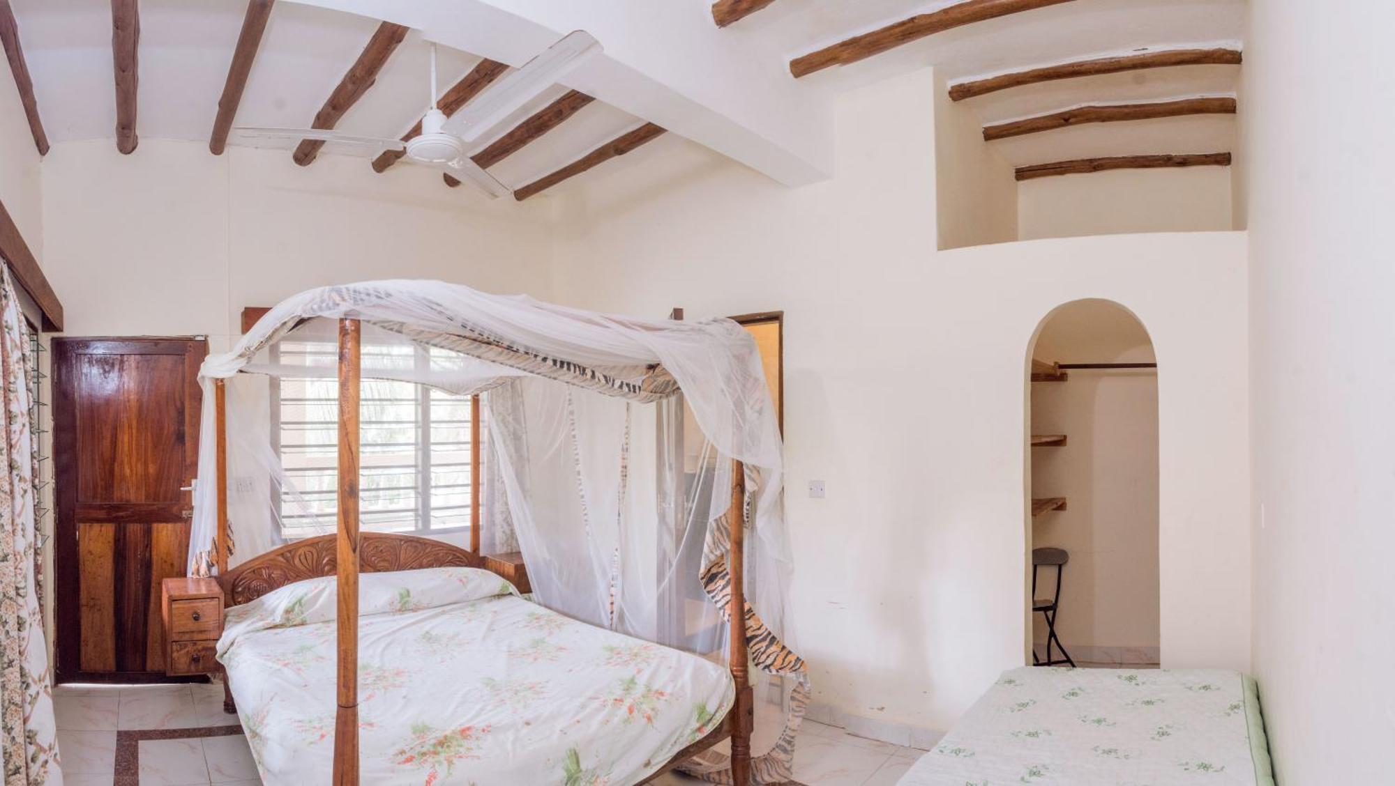 Kijani Cottages In Diani Diani Beach Esterno foto