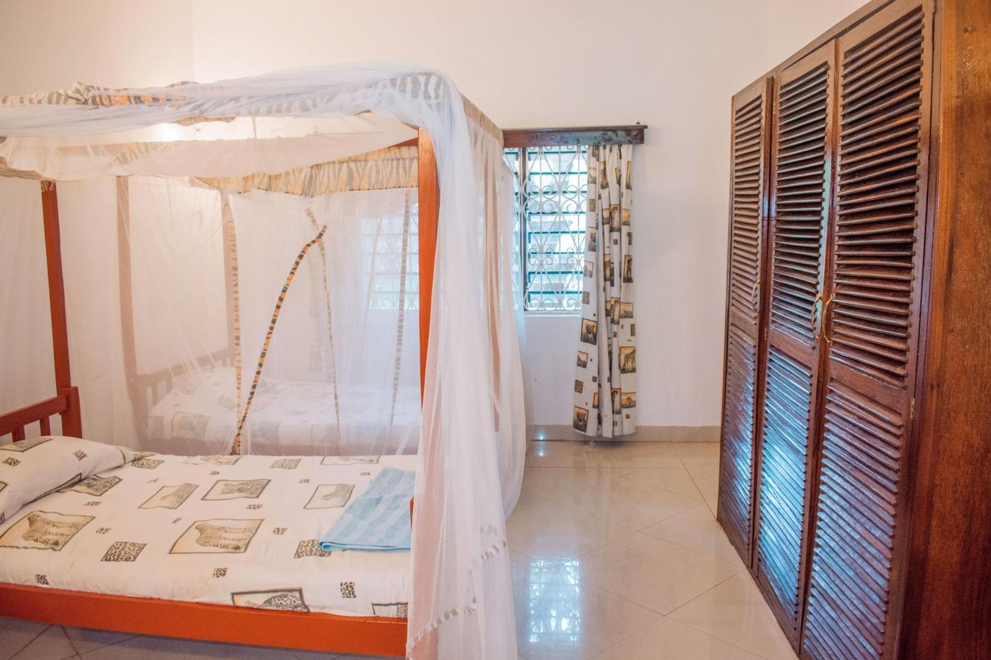 Kijani Cottages In Diani Diani Beach Esterno foto