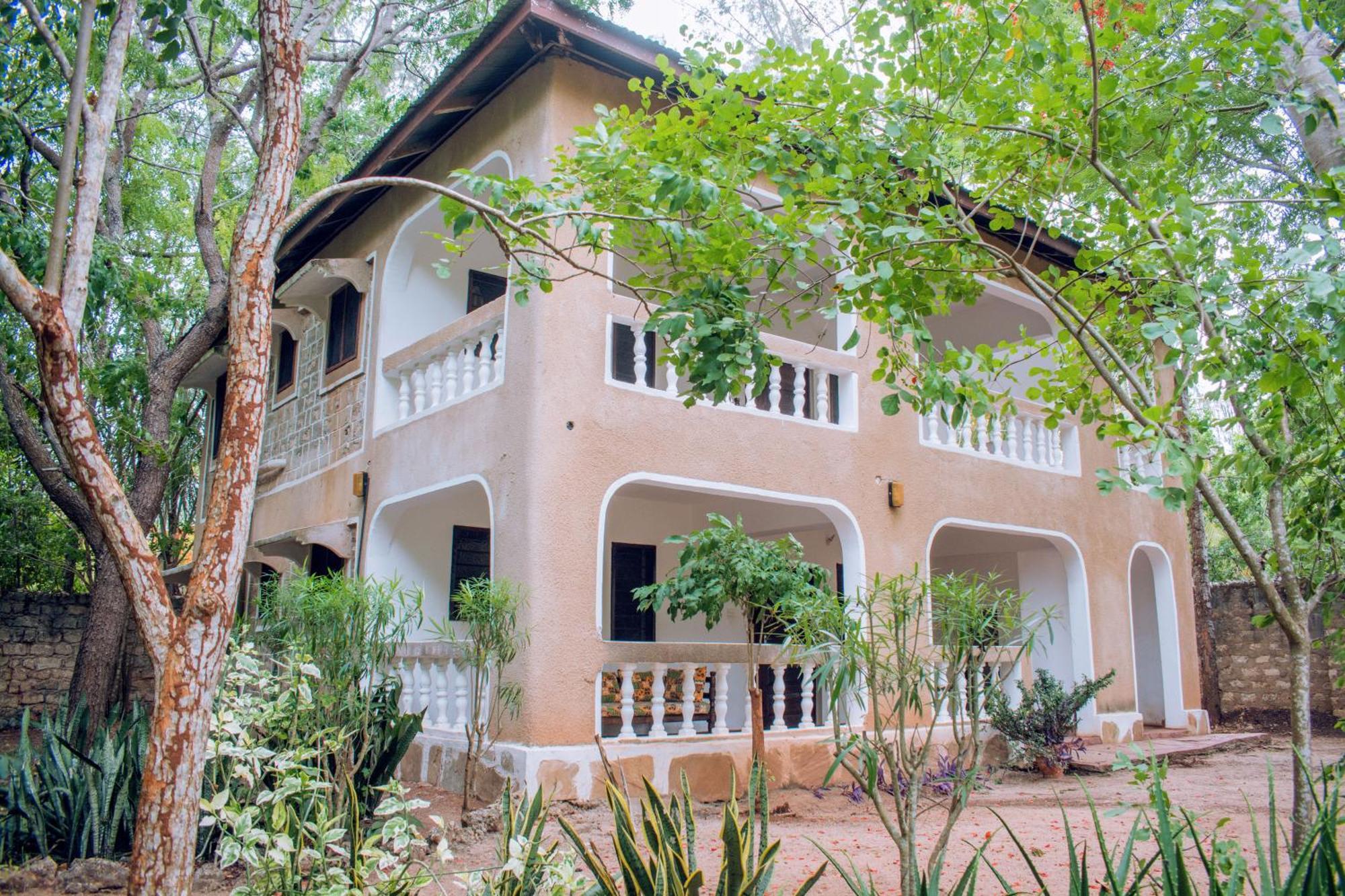 Kijani Cottages In Diani Diani Beach Esterno foto